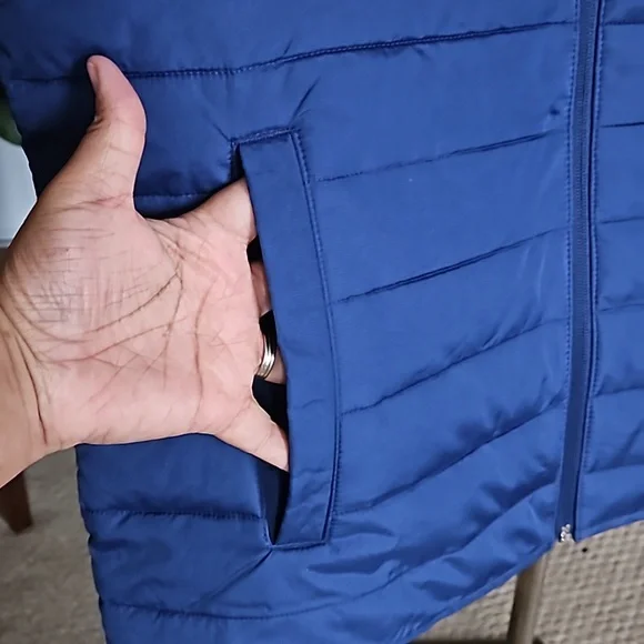 Mens GAP Vest Navy Blue (L) - Picture 3 of 6